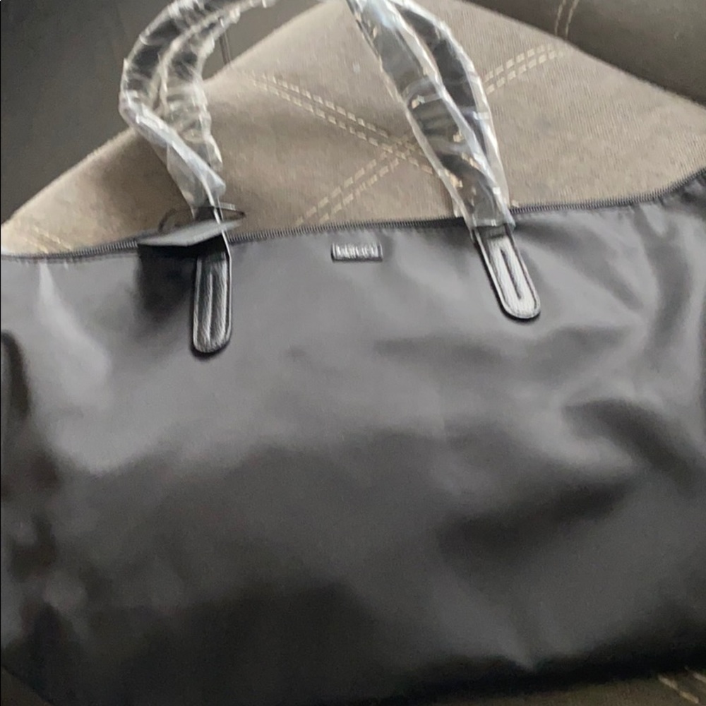 Black tote bag